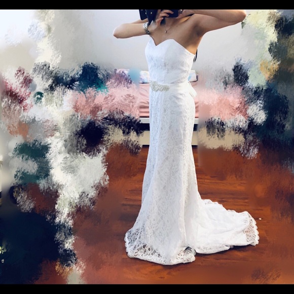 Dresses & Skirts - Wedding dress Dresses & Skirts - Wedding dress